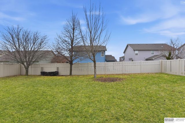 17010 Centennial Road, Omaha, NE 68136