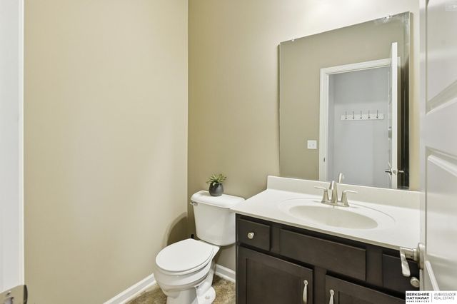 17010 Centennial Road, Omaha, NE 68136