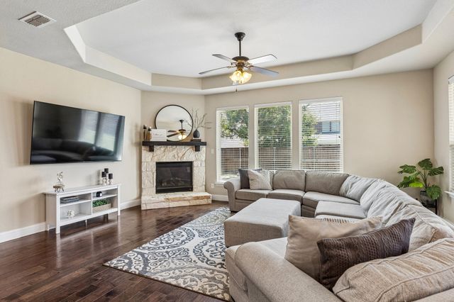 1305 Grapevine Cove, Mckinney, TX 75071
