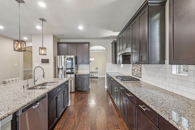 1305 Grapevine Cove, Mckinney, TX 75071