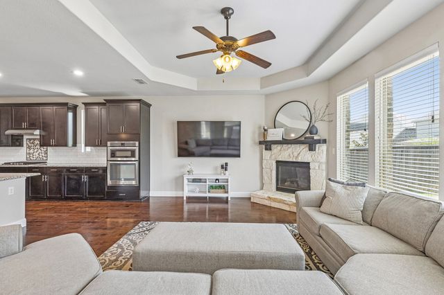 1305 Grapevine Cove, Mckinney, TX 75071
