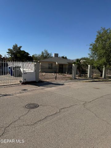 447 Chesak Circle, El Paso, TX 79905