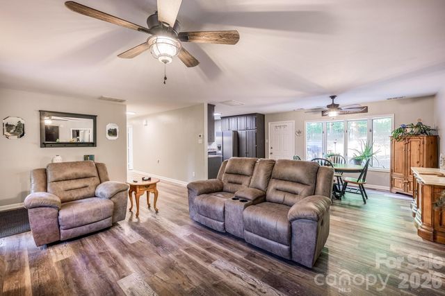 272 Massey Deal Road, Statesville, NC 28625