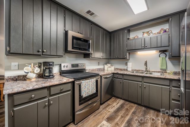 272 Massey Deal Road, Statesville, NC 28625