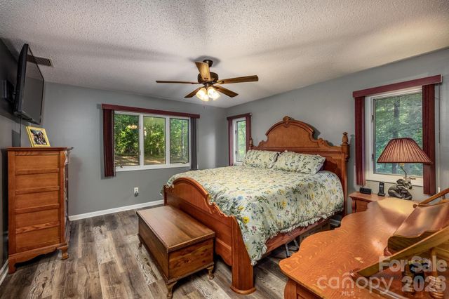 272 Massey Deal Road, Statesville, NC 28625