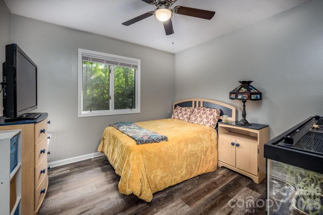 272 Massey Deal Road, Statesville, NC 28625