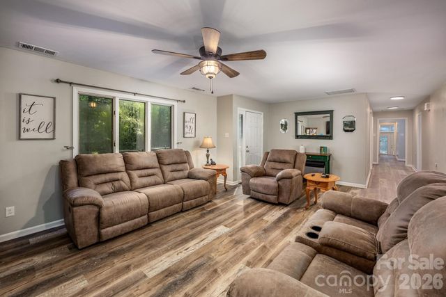 272 Massey Deal Road, Statesville, NC 28625