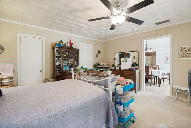 1026 S Sam Houston Road, Mesquite, TX 75149