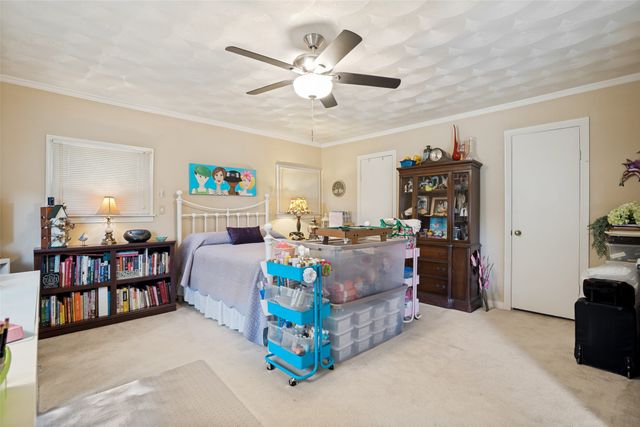 1026 S Sam Houston Road, Mesquite, TX 75149
