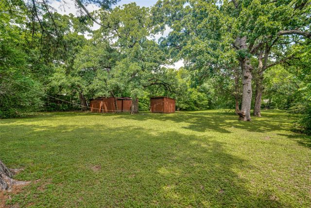 1026 S Sam Houston Road, Mesquite, TX 75149