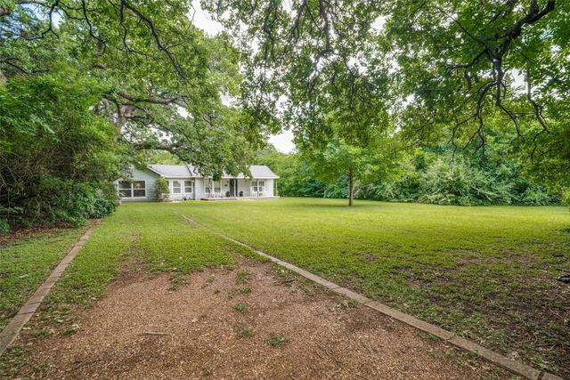 1026 S Sam Houston Road, Mesquite, TX 75149