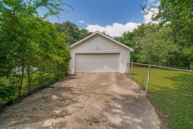 1026 S Sam Houston Road, Mesquite, TX 75149