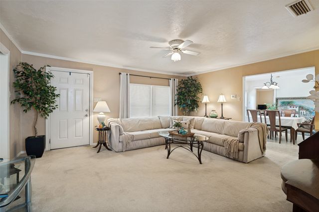 1026 S Sam Houston Road, Mesquite, TX 75149