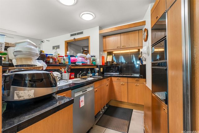 1330 Ala Moana Boulevard 2805, Honolulu, HI 96814