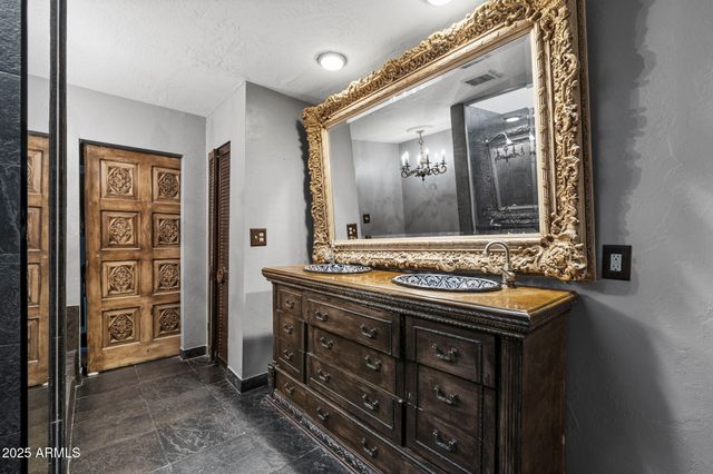 1522 E NORTHERN Avenue, Phoenix, AZ 85020