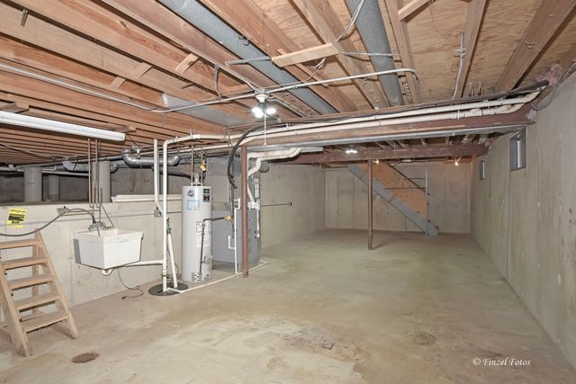 6503 Tustamena Trail, Mchenry, IL 60050