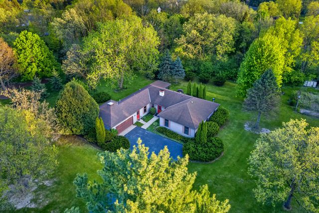 6503 Tustamena Trail, Mchenry, IL 60050