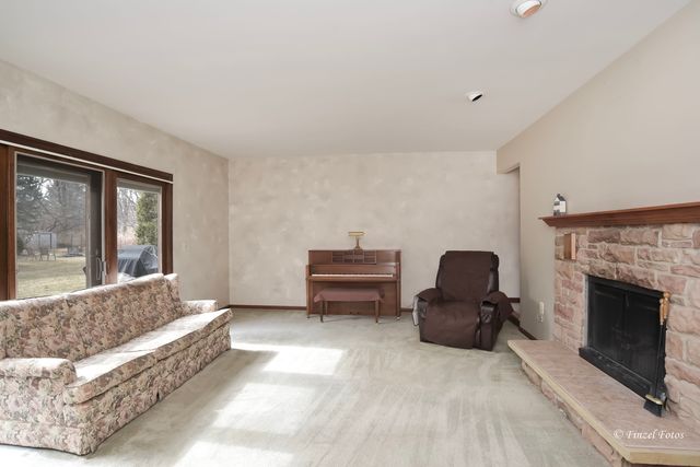 6503 Tustamena Trail, Mchenry, IL 60050