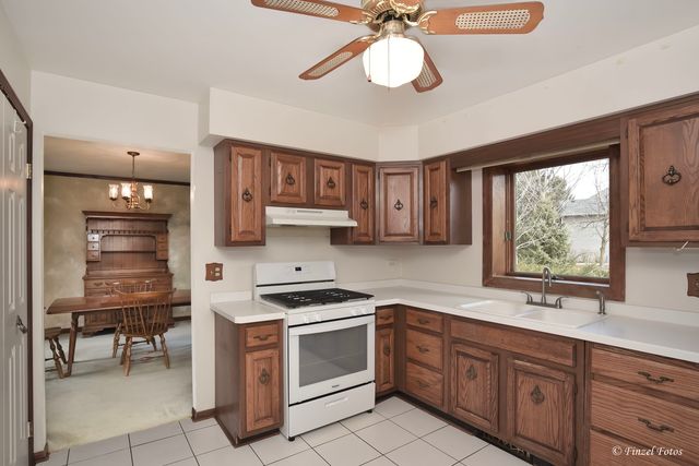 6503 Tustamena Trail, Mchenry, IL 60050