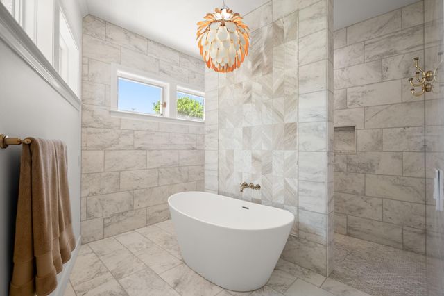 6 Links CT, The Hills, TX 78738