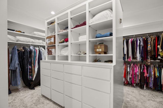 6 Links CT, The Hills, TX 78738