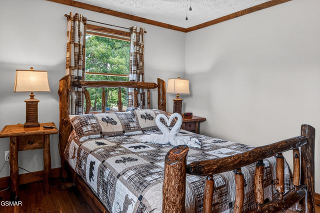 1445 Clabo Hollow Road, Sevierville, TN 37876