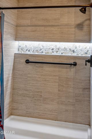 1445 Clabo Hollow Road, Sevierville, TN 37876