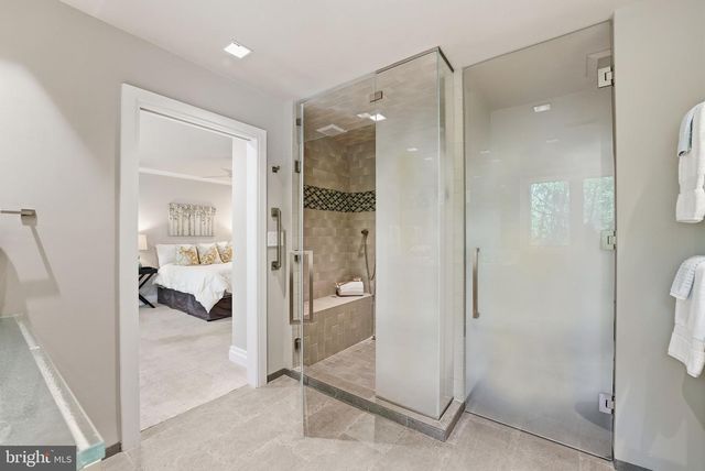15 ARLIVE CT, Rockville, MD 20854