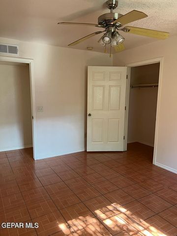 1345 Jasmine Ln A & B, San Elizario, TX 79849