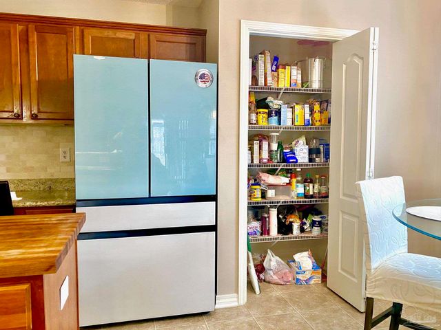 689 Mozingo Ln, Pensacola, FL 32514