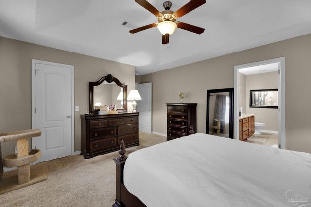 689 Mozingo Ln, Pensacola, FL 32514