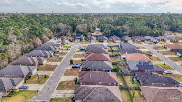689 Mozingo Ln, Pensacola, FL 32514