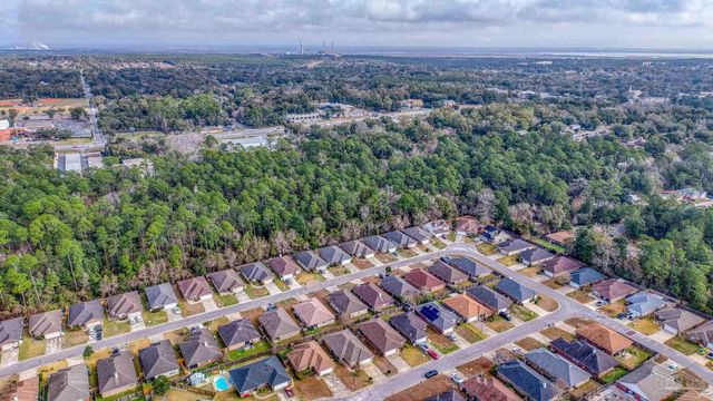 689 Mozingo Ln, Pensacola, FL 32514