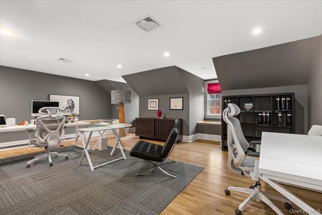 32 Seville Avenue, Rye, NY 10580