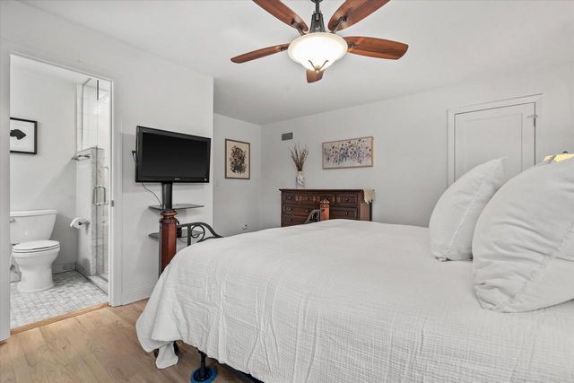 3675 S Poplar ROAD, New Berlin, WI 53151