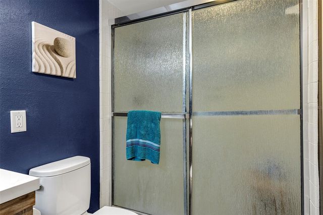 111 CROWN OAKS WAY 111, Longwood, FL 32779