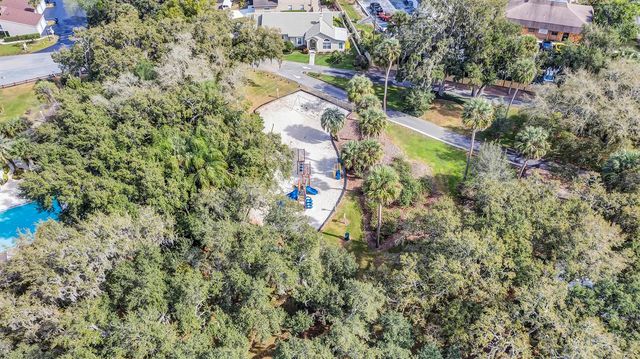 111 CROWN OAKS WAY 111, Longwood, FL 32779