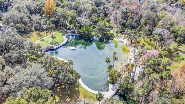 111 CROWN OAKS WAY 111, Longwood, FL 32779