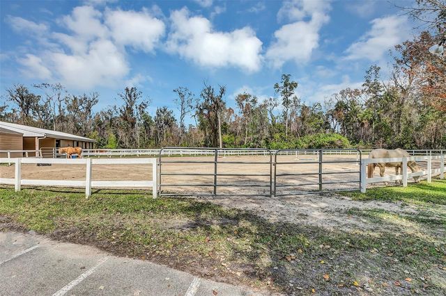 111 CROWN OAKS WAY 111, Longwood, FL 32779