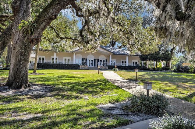 111 CROWN OAKS WAY 111, Longwood, FL 32779