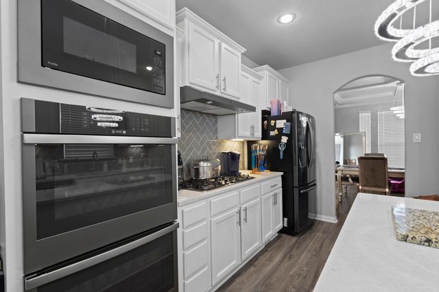 2375 Diamond D Dr., Beaumont, TX 77713