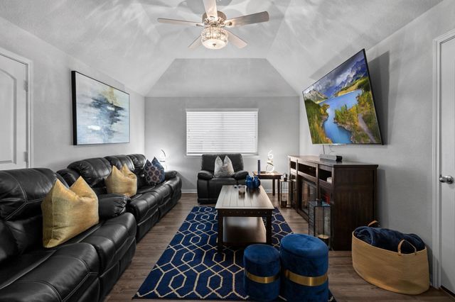 2375 Diamond D Dr., Beaumont, TX 77713