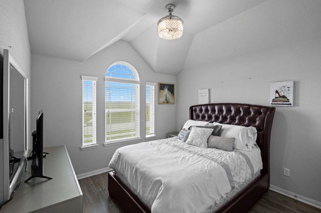 2375 Diamond D Dr., Beaumont, TX 77713