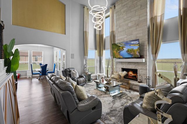 2375 Diamond D Dr., Beaumont, TX 77713