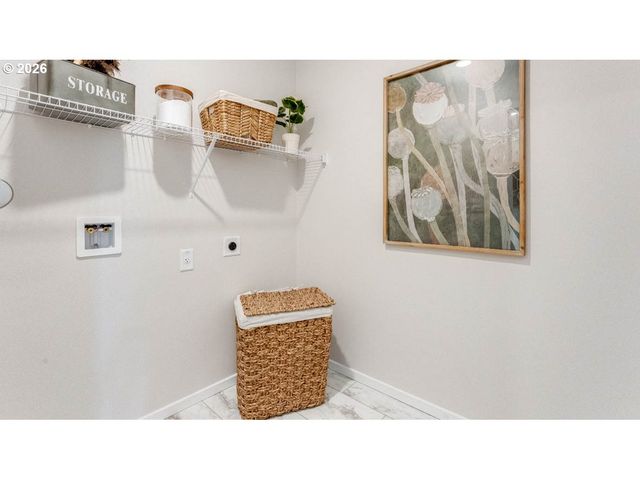 9368 Se 162nd Ave, Happy Valley, OR 97086