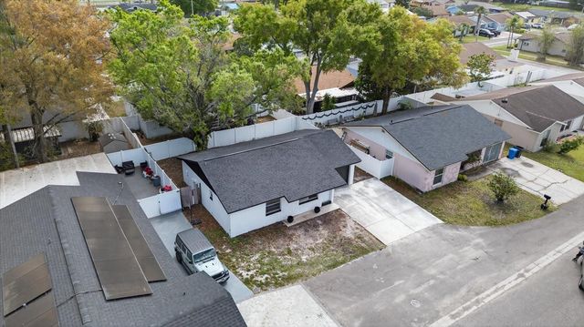 8915 SABODA COURT, Tampa, FL 33634