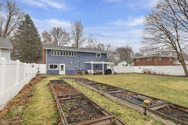 6305 Jacobs Way, Madison, WI 53711