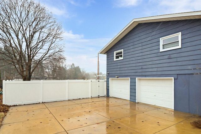 6305 Jacobs Way, Madison, WI 53711