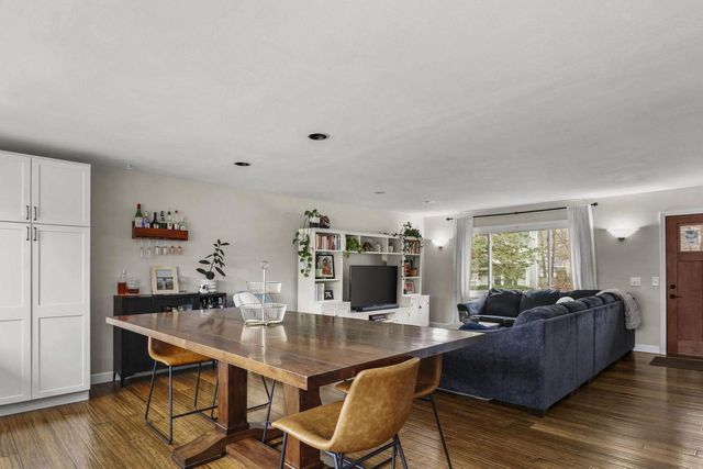 6305 Jacobs Way, Madison, WI 53711