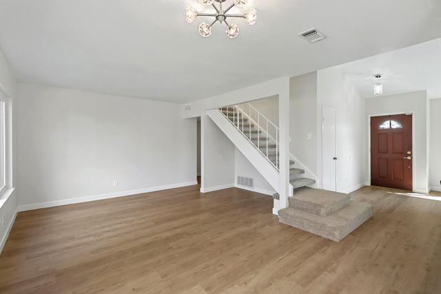 10049 Elgin River Ct, Rancho Cordova, CA 95670